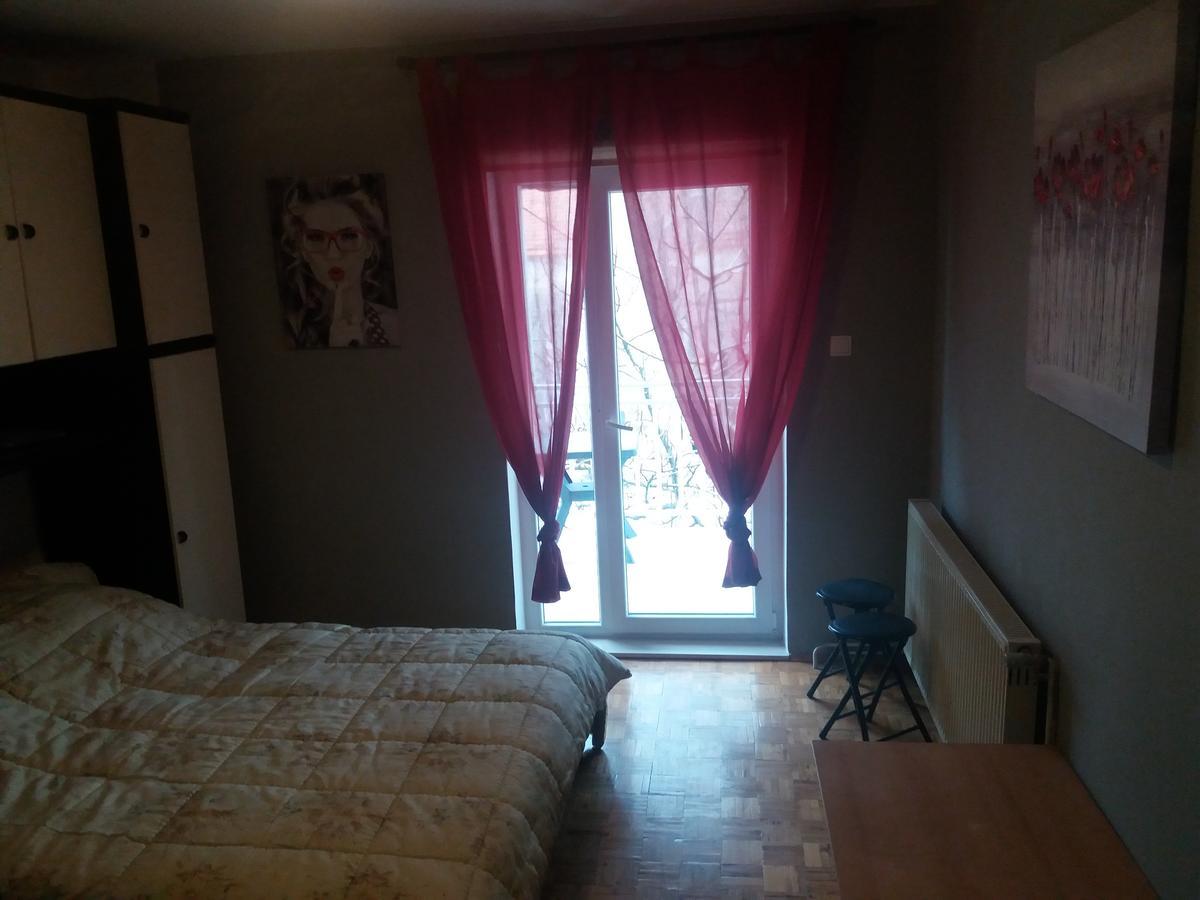 Apartments Danijela Tribunj  Bagian luar foto