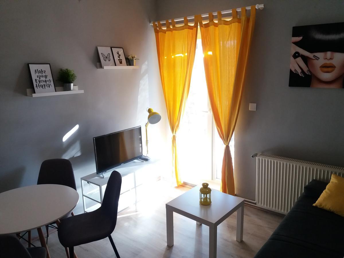 Apartments Danijela Tribunj  Bagian luar foto